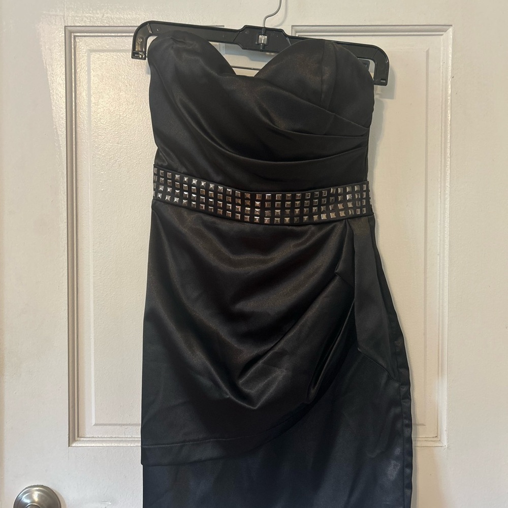 Love Tease Black Strapless Sweetheart Cocktail Dress